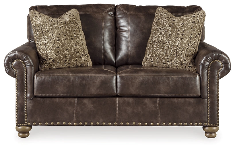 Nicorvo Sofa and Loveseat