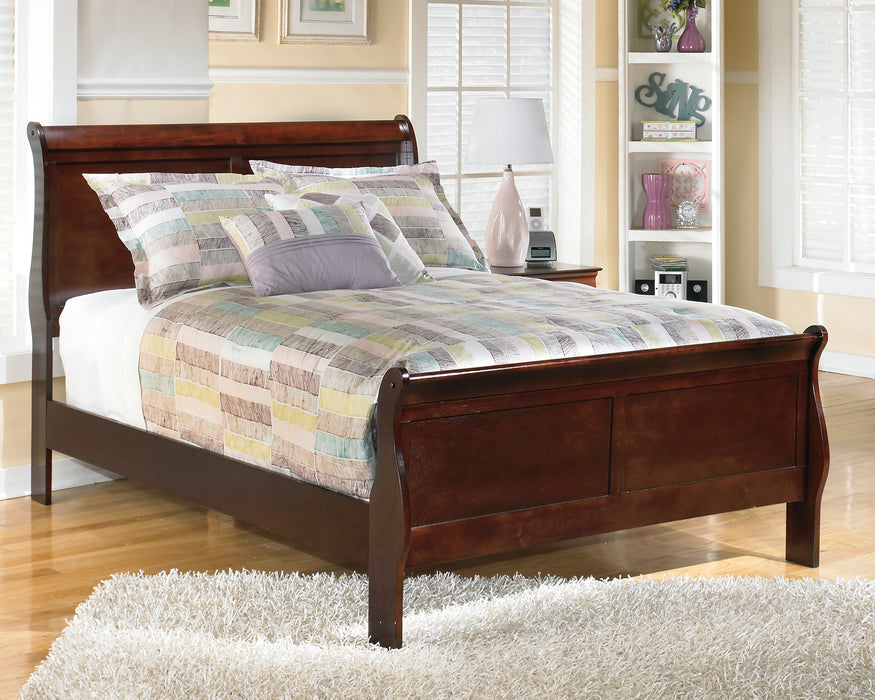 Alisdair Queen Sleigh Bed with Mattress